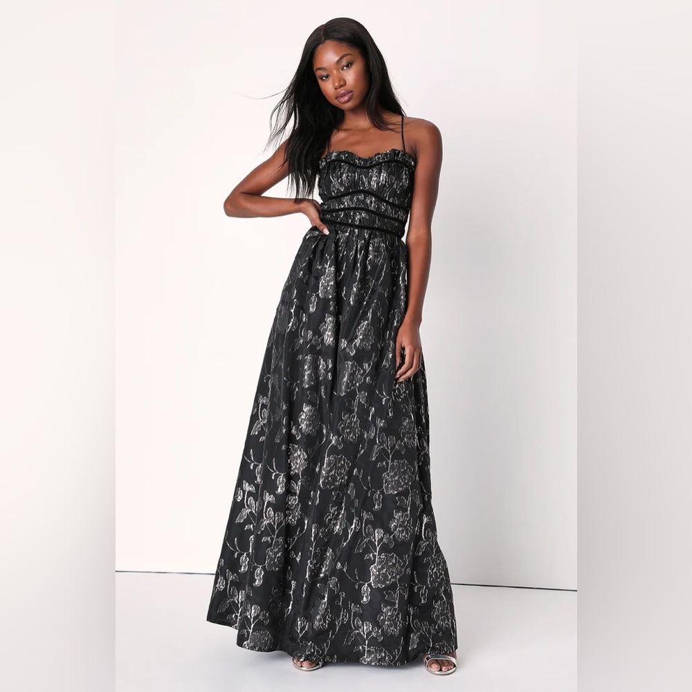 Lulus Sleek Shine Black and Silver Floral Jacquard Lace-Up Maxi Dress